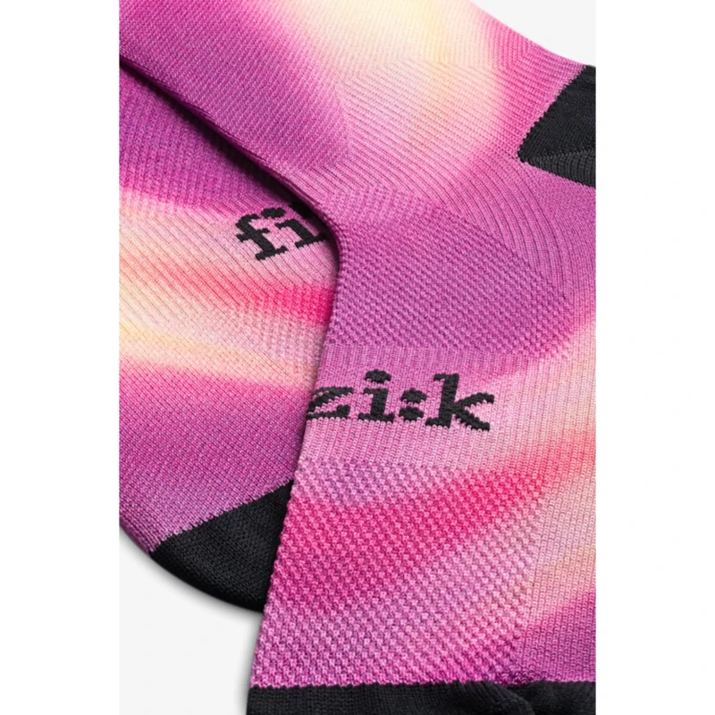 skarpetki-rowerowe-fizik-faded-fioletowe-3.webp