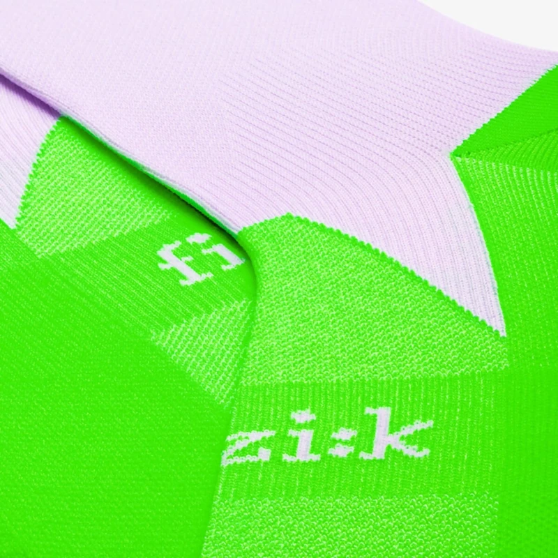 skarpetki-rowerowe-fizik-performance-bialo-zielone-3.webp