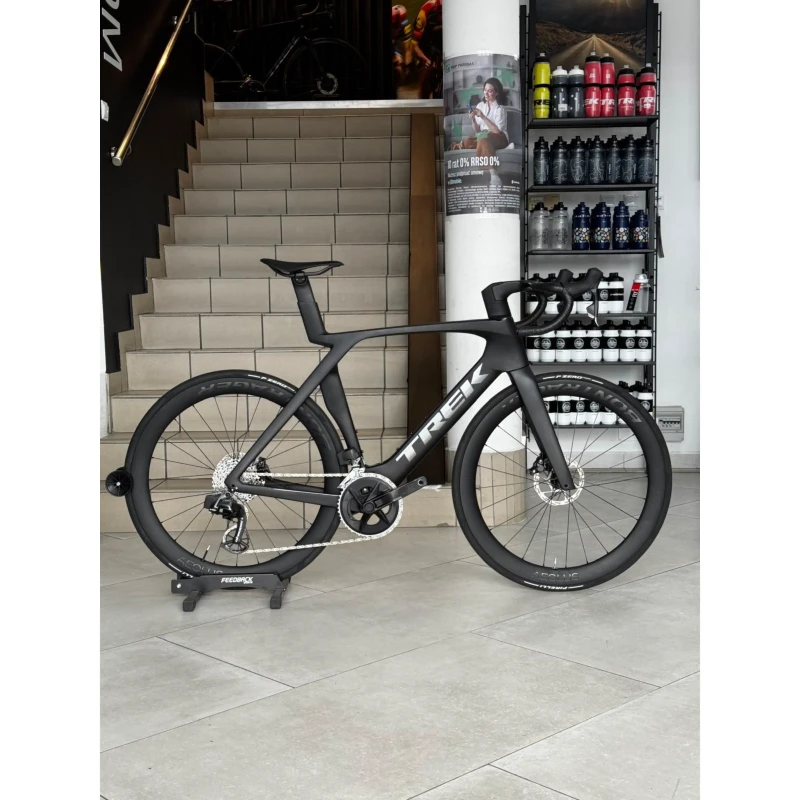 rower-szosowy-trek-madone-slr-gen-7-czarny-58-uzywany-1.webp