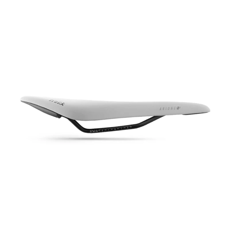 siodelko-fizik-arione-r3-open-white-edition-2.webp