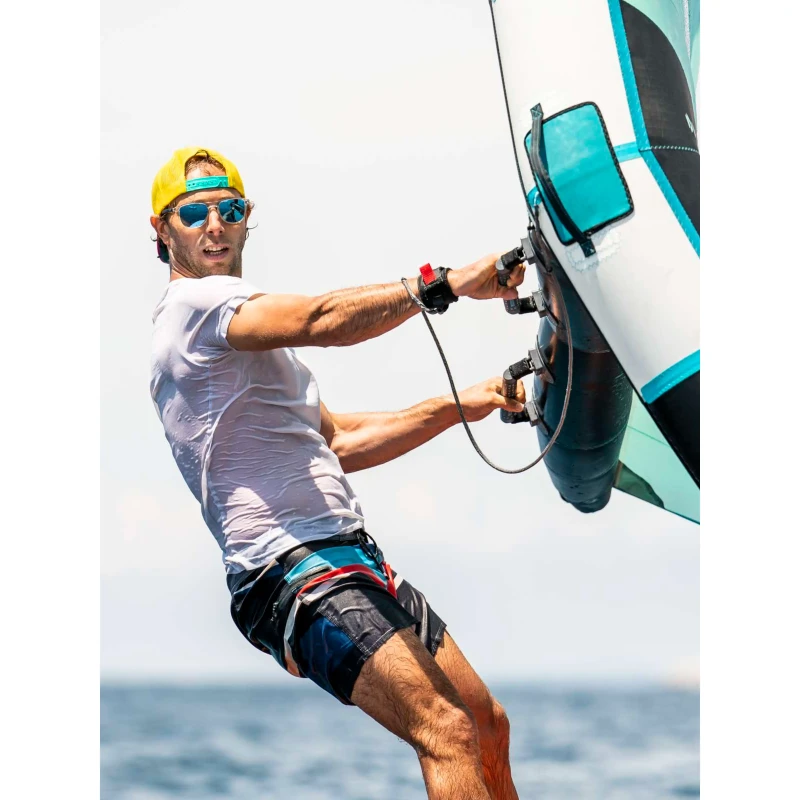 okulary-z-polaryzacja-julbo-canyon-cat-3-czarno-niebieskie-2.webp