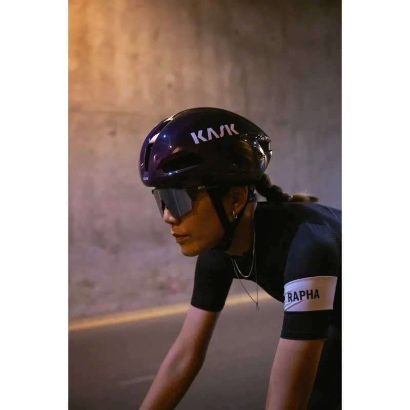 kask-rowerowy-kask-nirvana-fioletowy-6.webp