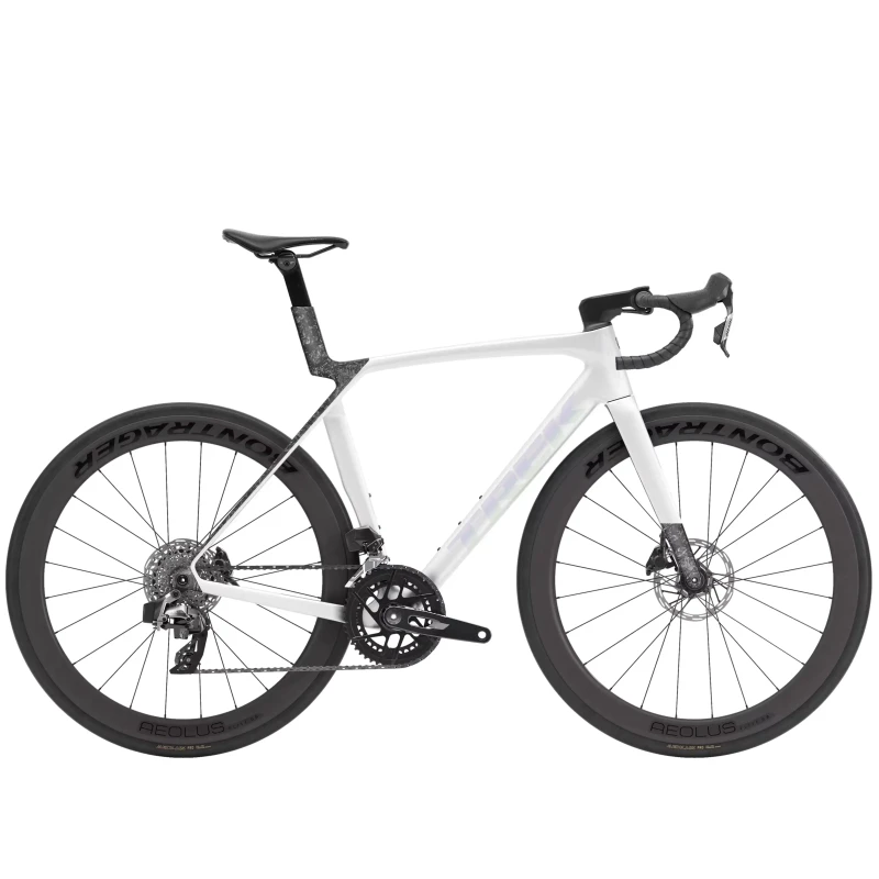 rower-szosowy-trek-madone-sl-6-axs-gen-8-2026-bialo-czarny-1.webp
