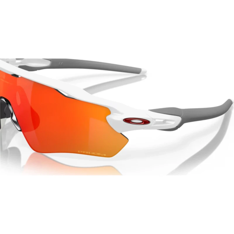 okulary-oakley-radar-ev-path-white-prizm-ruby-5.webp