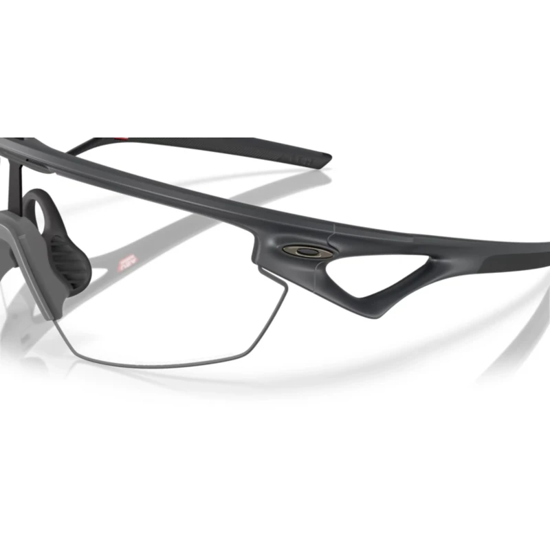 okulary-oakley-sphaera-clear-black-photochromic-5.webp