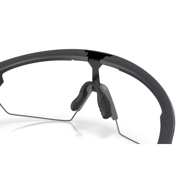 okulary-oakley-sphaera-clear-black-photochromic-7.webp