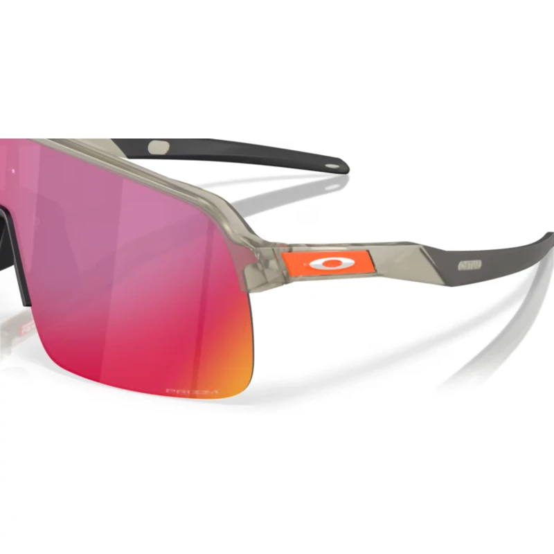 okulary-oakley-sutro-lite-matte-grey-prizm-road-5.webp