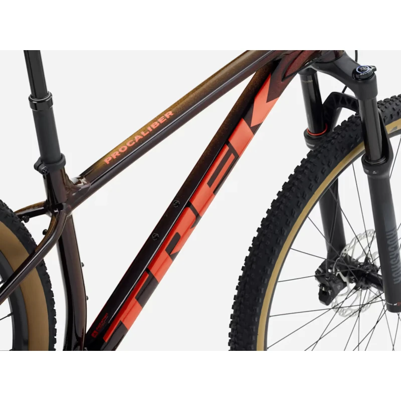 rower-mtb-trek-procaliber-8-bordowy-5.webp