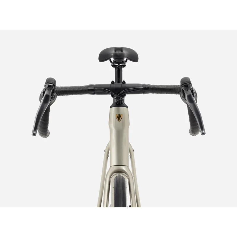 rower-szosowy-trek-domane-al-2-gen-4-bezowy-4.webp