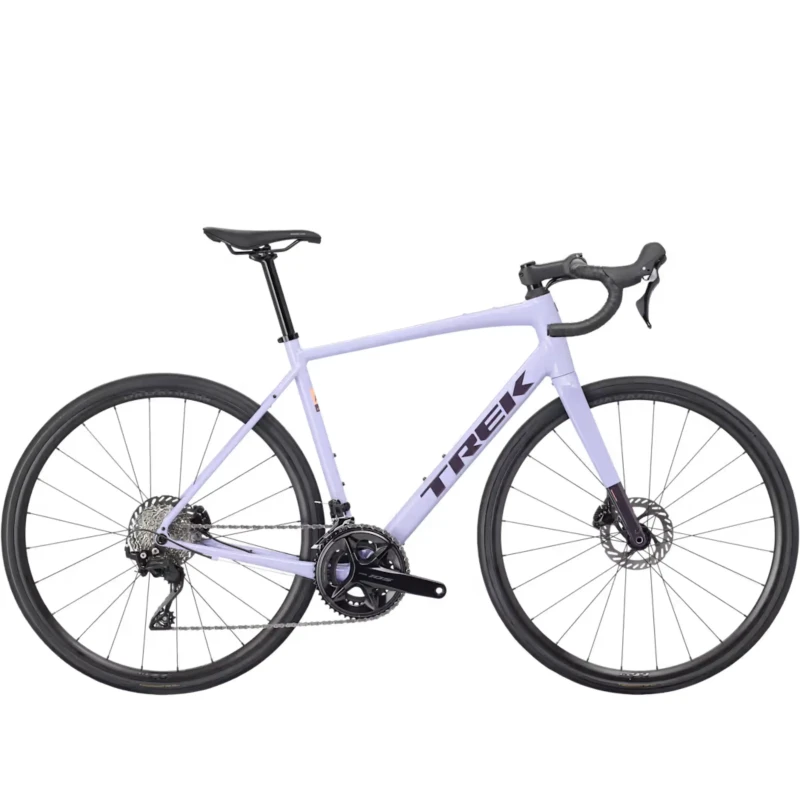 rower-szosowy-trek-domane-al-5-gen-4-lawendowy-1.webp