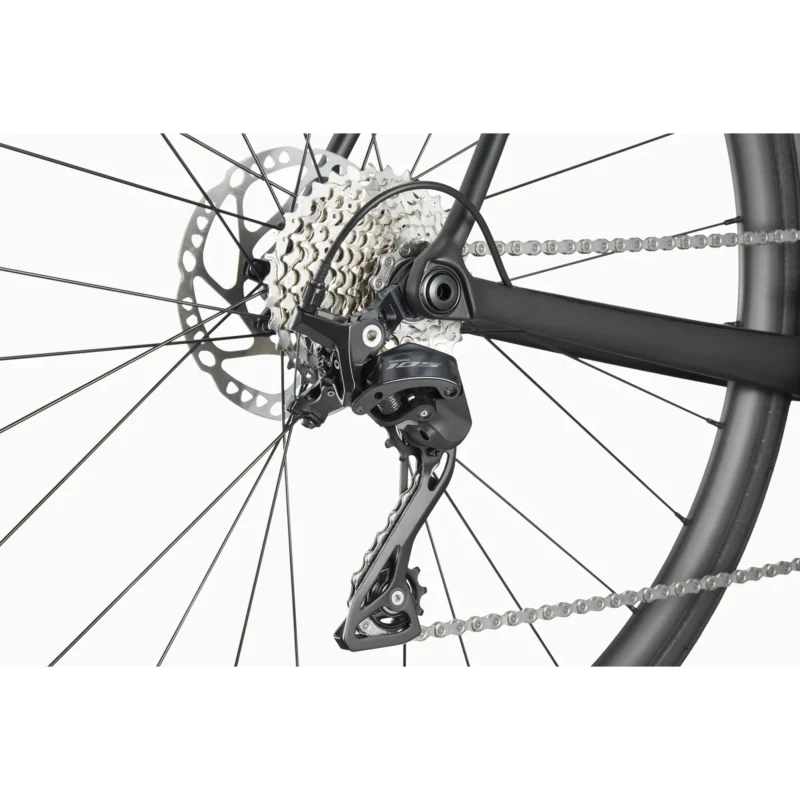 rower-szosowy-cannondale-caad14-3-czarny-6.webp