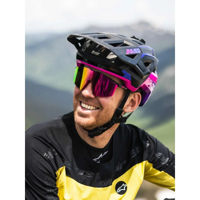 okulary-julbo-edge-spectron-3-czarno-rozowe-7.webp