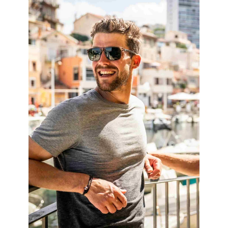 okulary-julbo-the-streets-spectron-3-polarized-czarne-4.webp