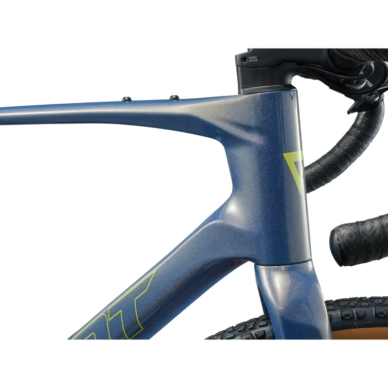rower-gravel-giant-revolt-advanced-1-midnight-moon-5.webp