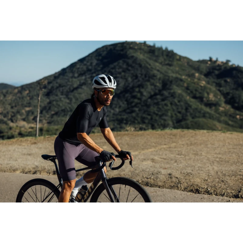 kask-szosowy-giant-rev-pro-bialy-10.webp