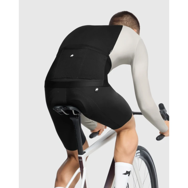koszulka-z-dlugim-rekawem-assos-equipe-r-spring-fall-s11-biala-7.webp