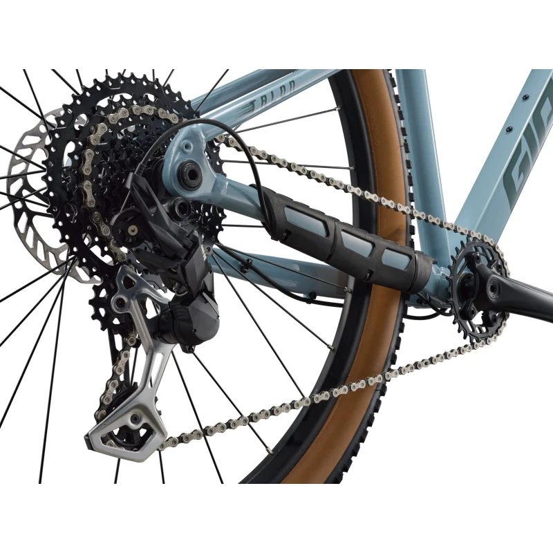 rower-mtb-giant-talon-1-niebieski-3.webp