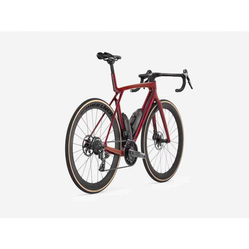 rower-szosowy-trek-madone-slr-7-axs-gen-8-czerwony-2.webp