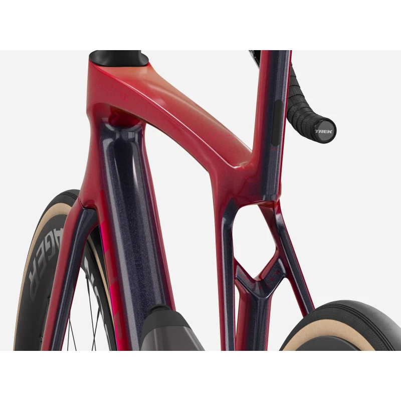 rower-szosowy-trek-madone-slr-7-axs-gen-8-czerwony-4.webp