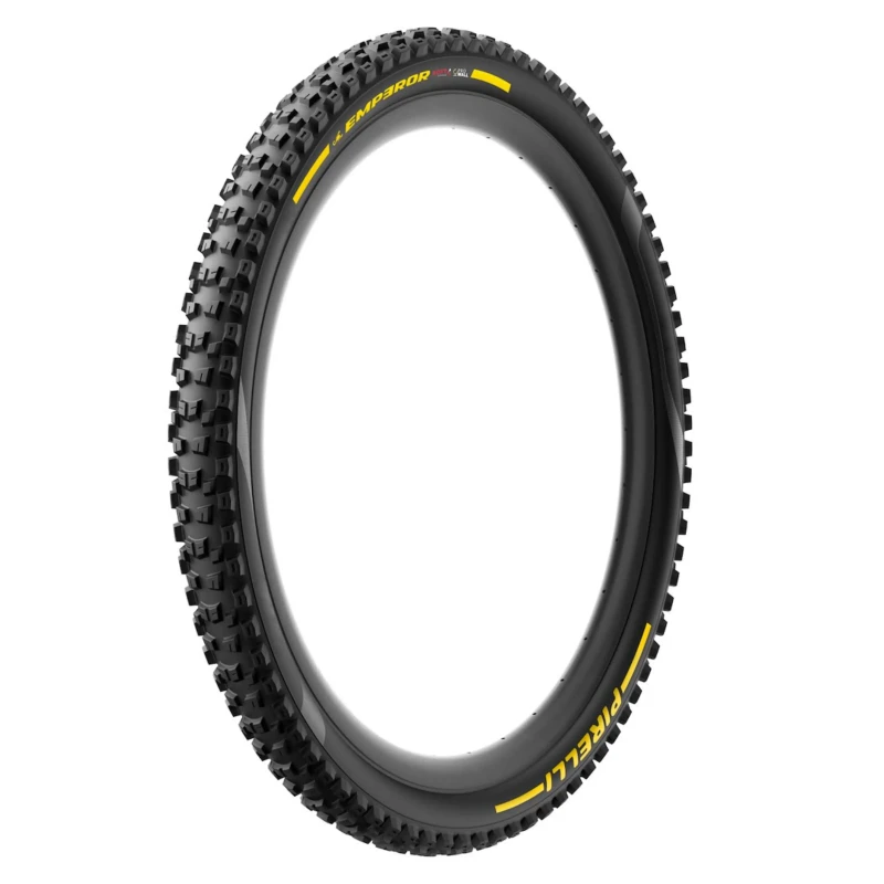 opona-pirelli-scorpion-emperor-prowall-soft-team-edition-2.webp