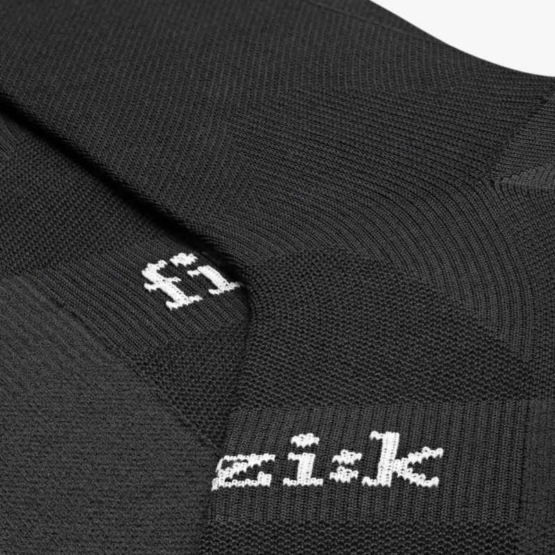 skarpetki-rowerowe-fizik-road-performance-czarne-3.webp