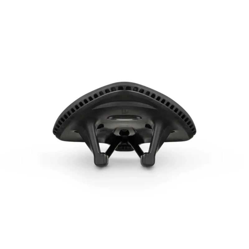 siodelko-fizik-vento-arione-r3-adaptive-4.webp