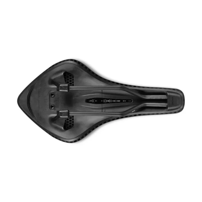 siodelko-fizik-vento-arione-r1-adaptive-3.webp