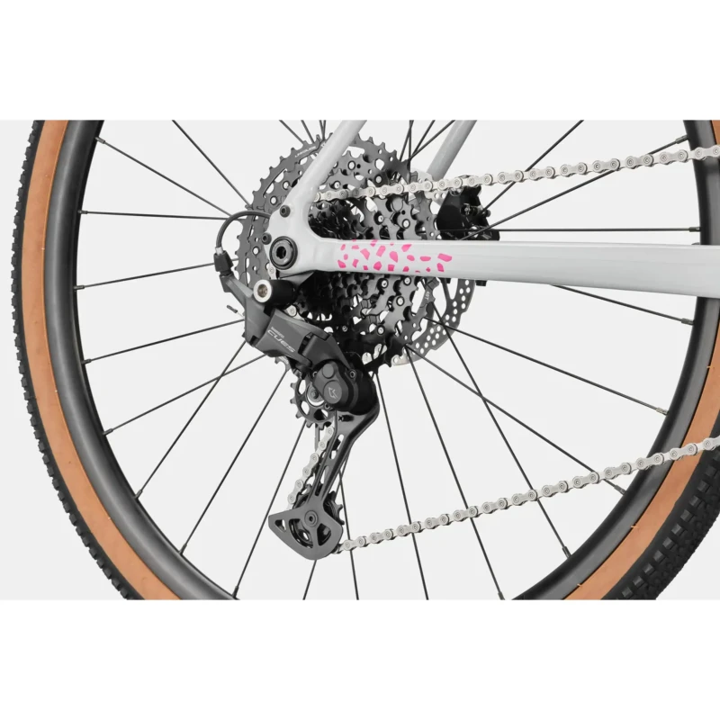 rower-gravel-cannondale-topstone-caad-3-cues-1x-bialy-8.webp