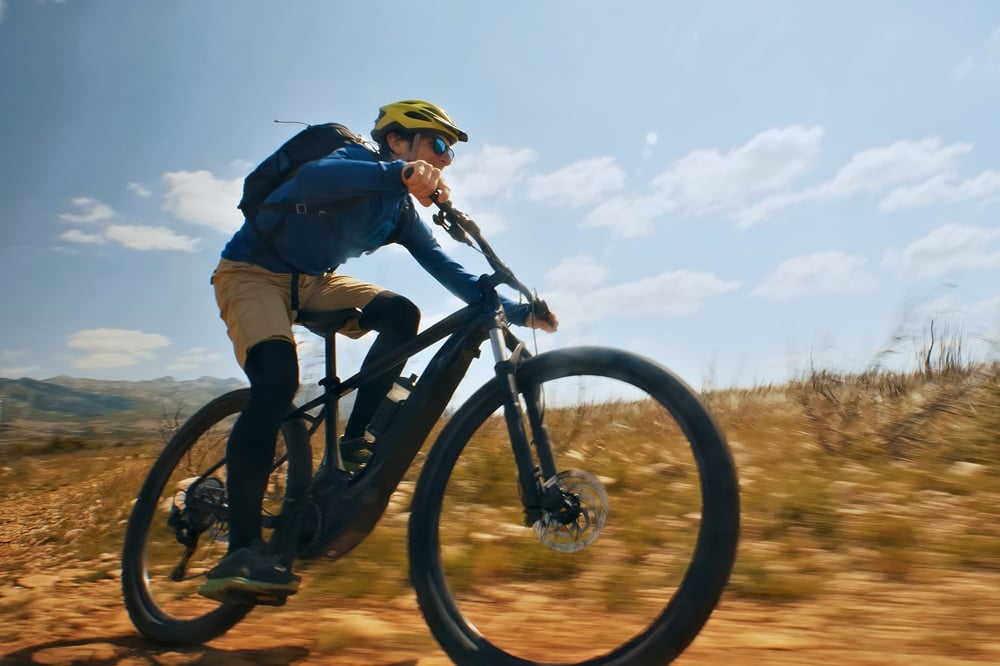 Rower elektryczny – na co zwrócić uwagę przy zakupie pierwszego e-bike’a